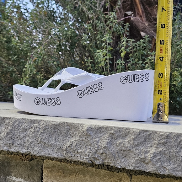 Wedge thong sandals - Picture 4 of 7